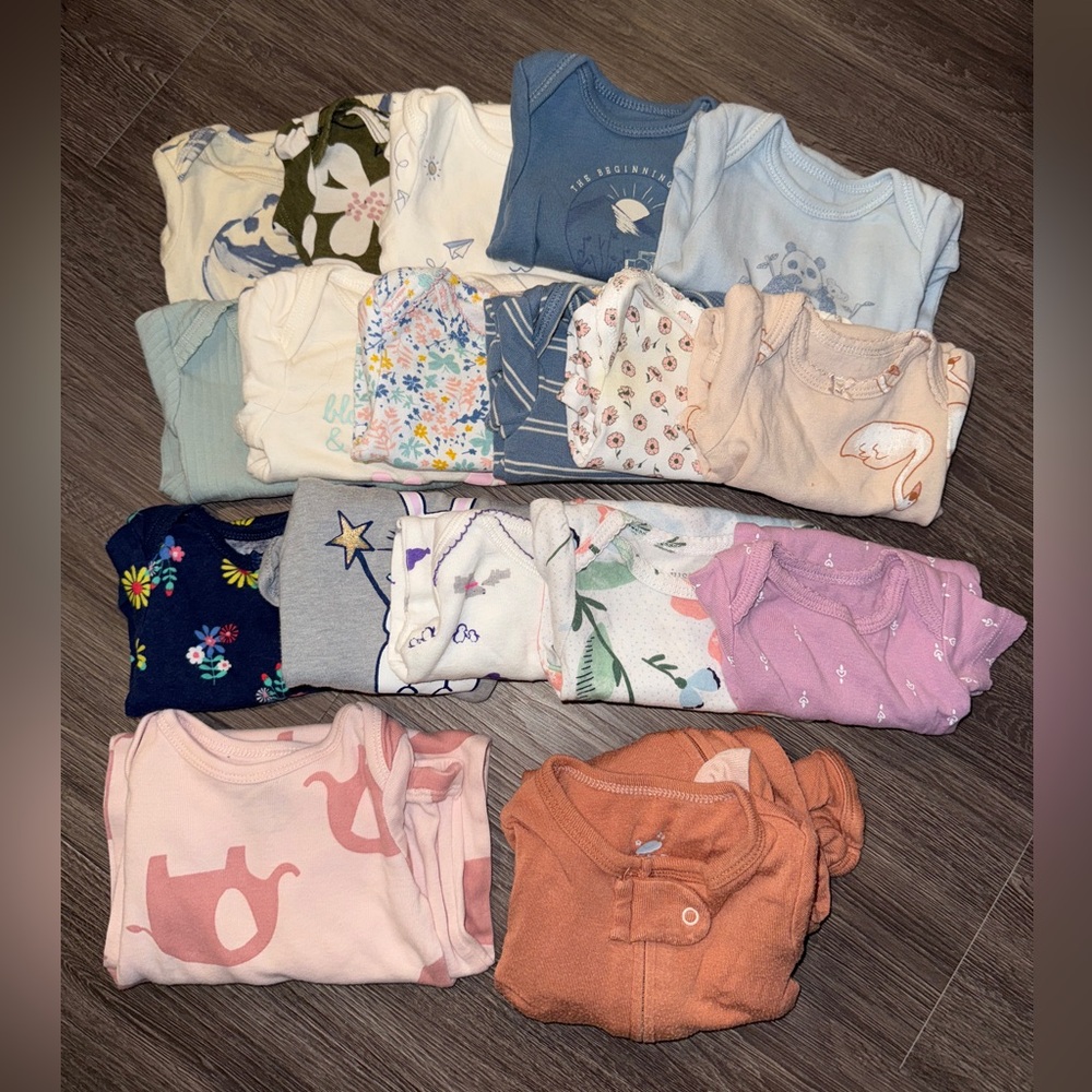 girls newborn size onesies